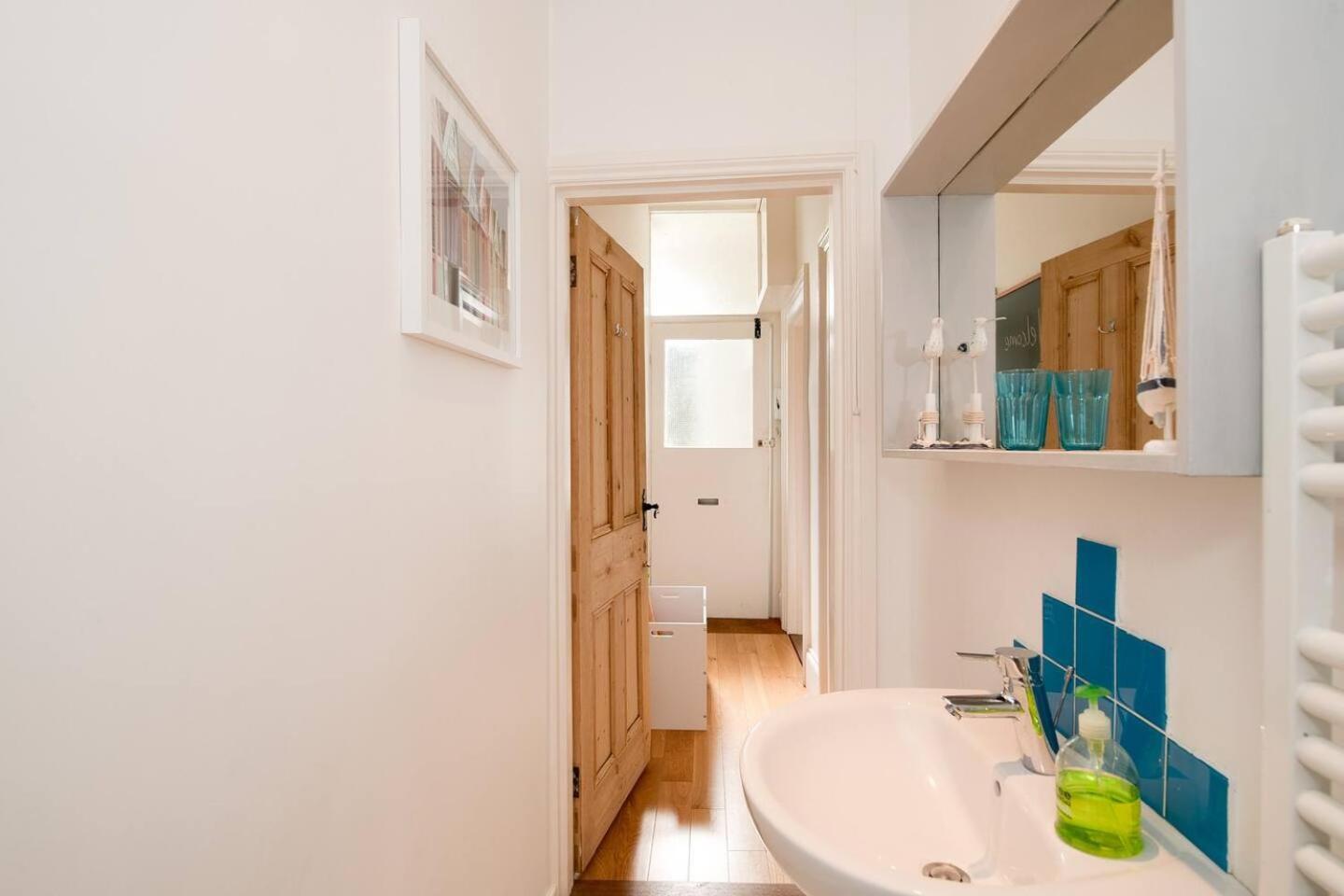 Family Friendly Flat Just Minutes From The Beach! Portsmouth Zewnętrze zdjęcie